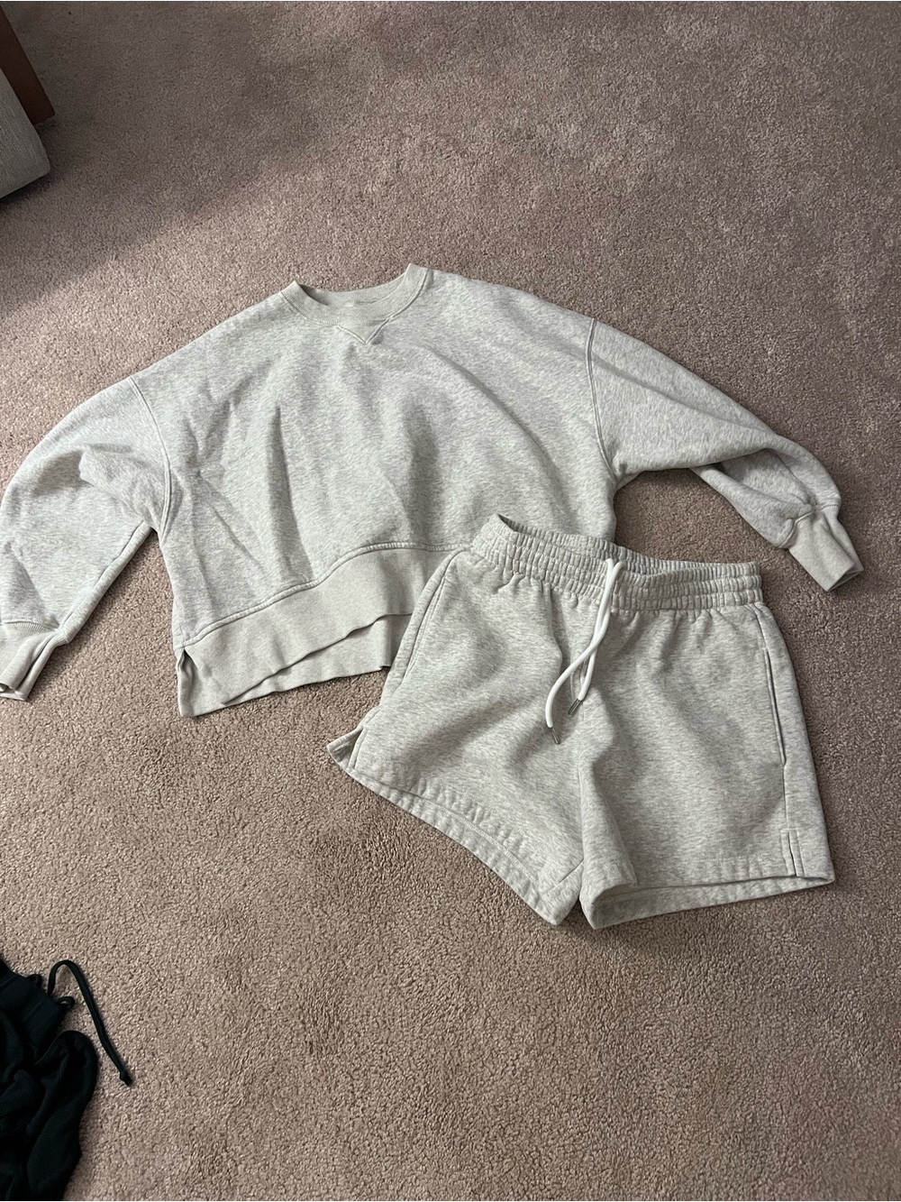 Abercrombie & Fitch Light Gray Fleece Sweatshort and Sweatshirt set